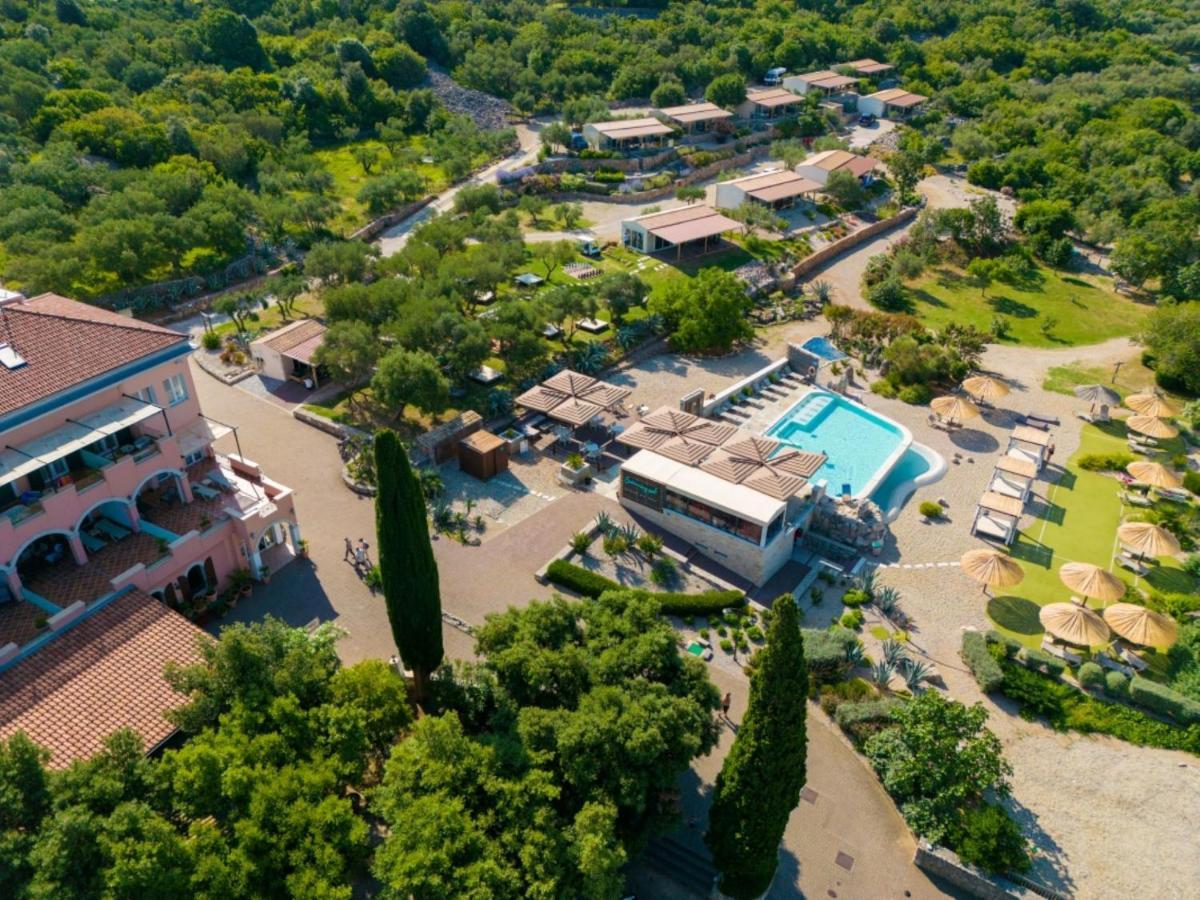 Holiday Homes Kanajt 푸나트 외부 사진